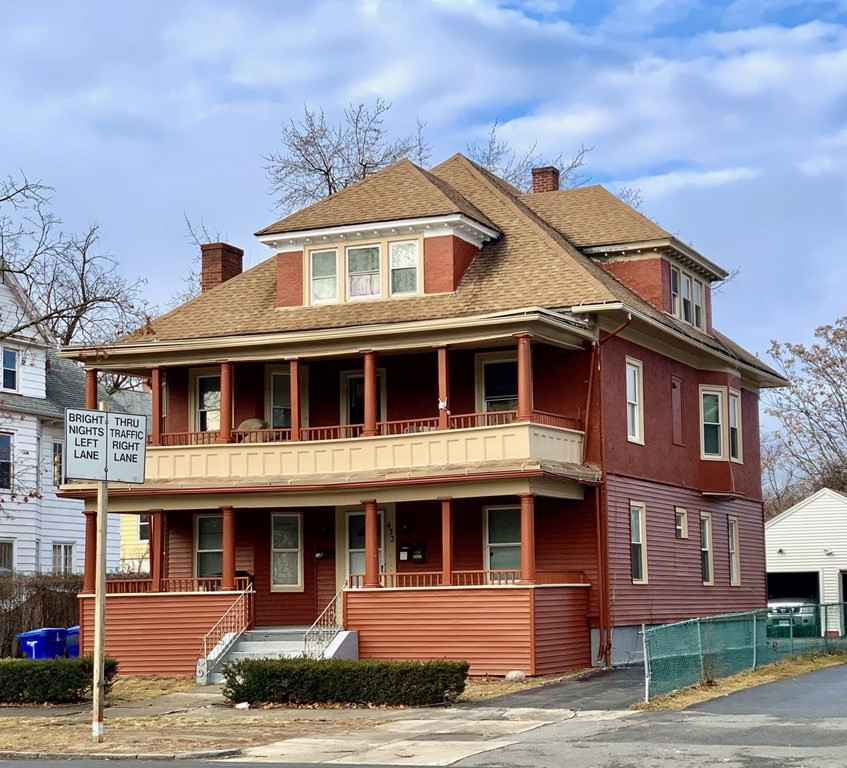 432 Sumner Avenue Springfield, MA 01108 - Photo 1 of 11 Gallery Image 1