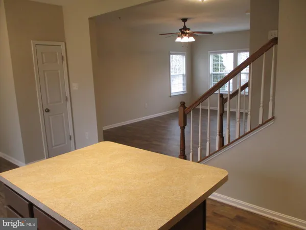 a view of utility room