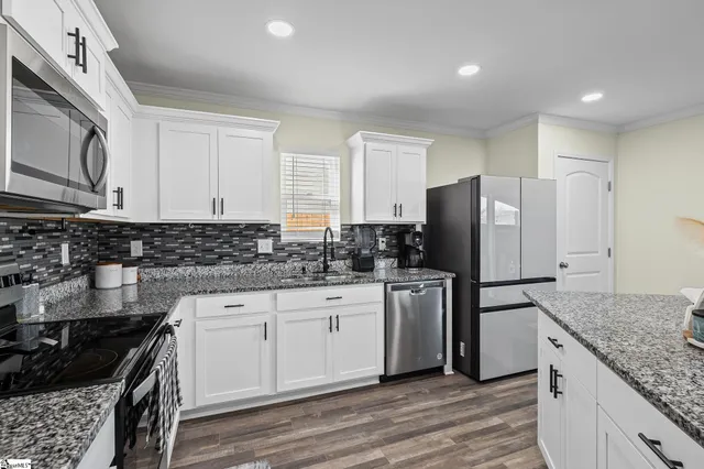 $274,900 | 663 Farmstead Trail, Inman, SC 29349