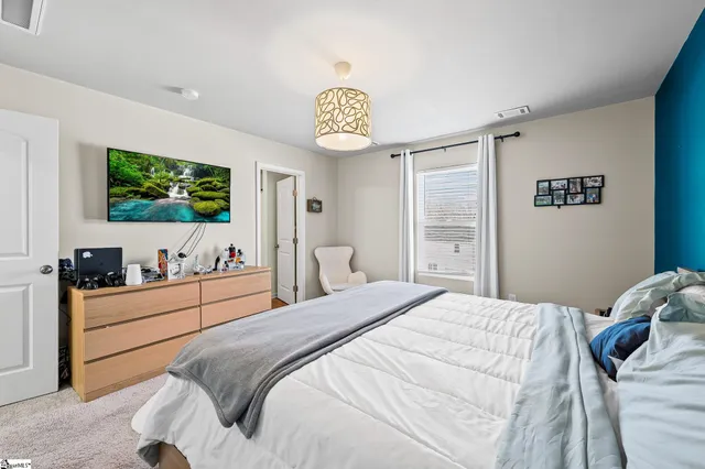 $274,900 | 663 Farmstead Trail, Inman, SC 29349