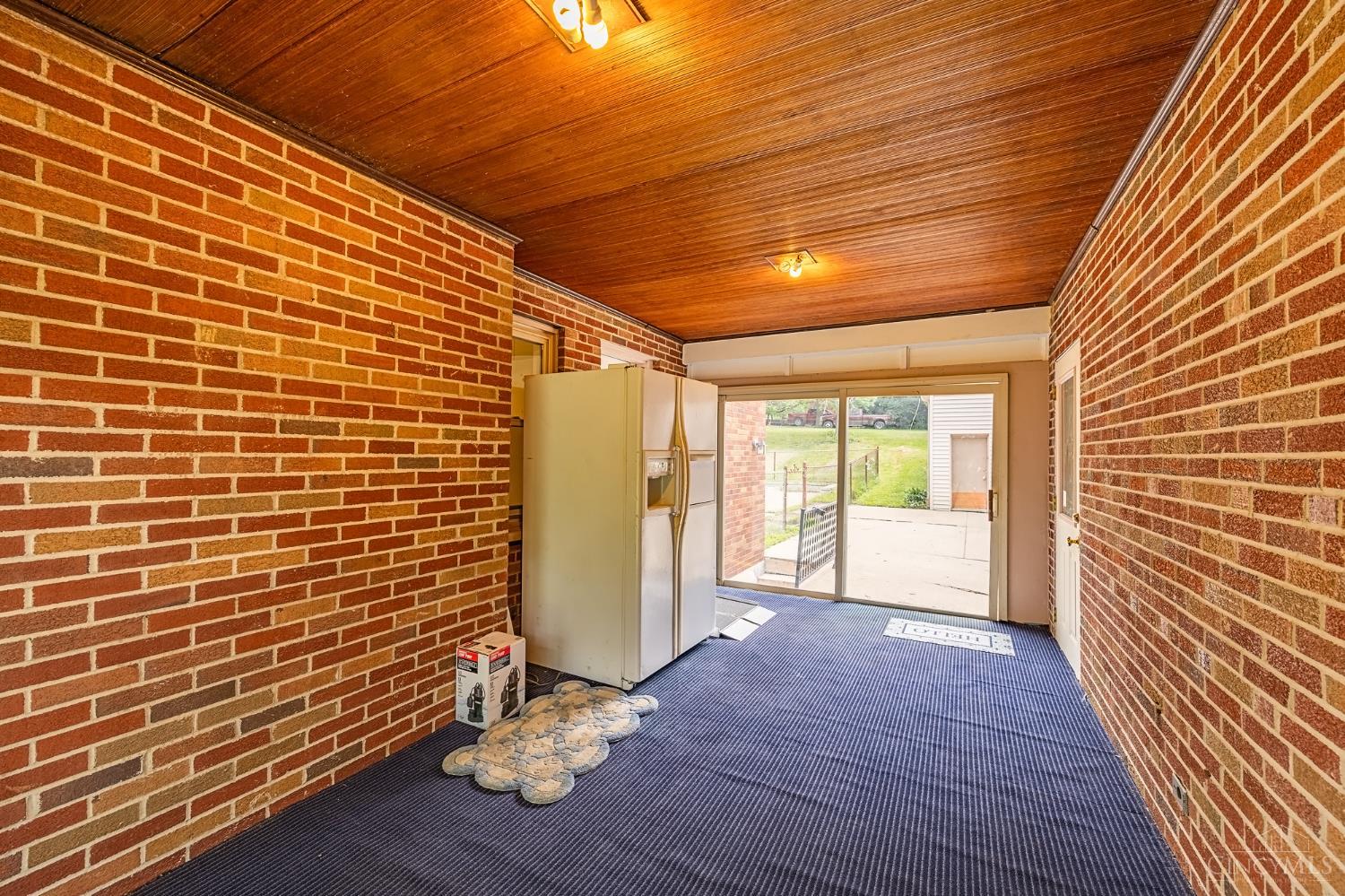 5046 Race Road Cincinnati, OH 45211 - Photo 39 of 56