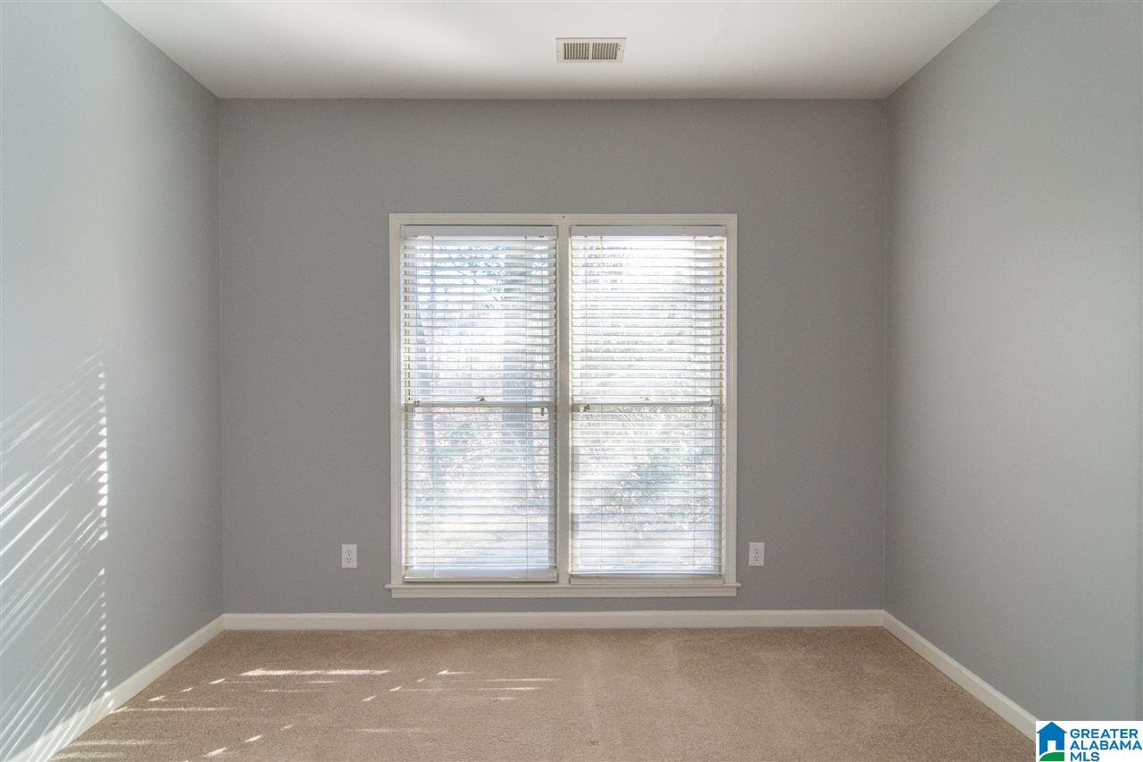 453 Eaton Road Hoover, AL 35242 - Photo 21 of 36