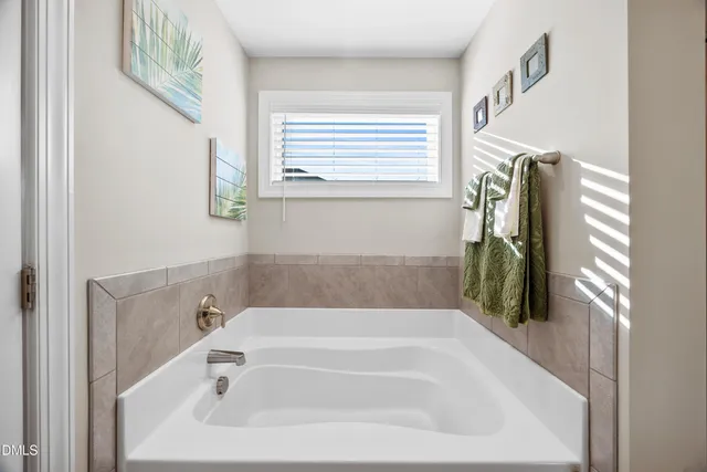 $599,900 | 3420 Fontana Lake Drive, Fuquay-Varina, NC 27526