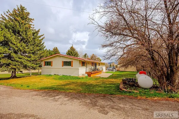 $465,000 | 16 Old Oregon Road, Soda Springs, ID 83276