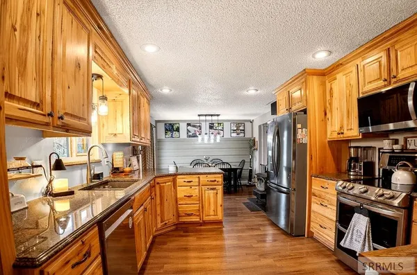 $465,000 | 16 Old Oregon Road, Soda Springs, ID 83276