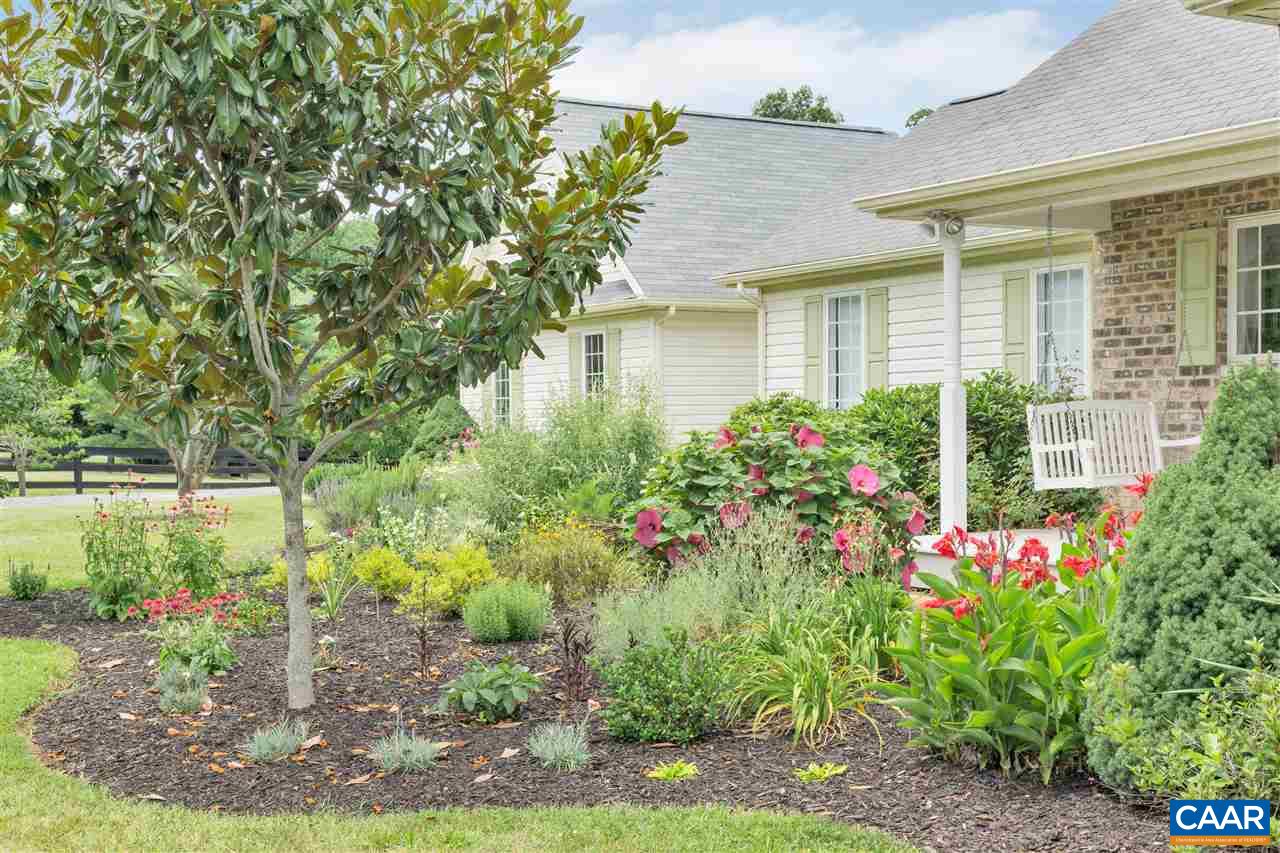 2589 Bybees Church Road Palmyra, VA 22963 - Photo 6 of 48 Gallery Image 6