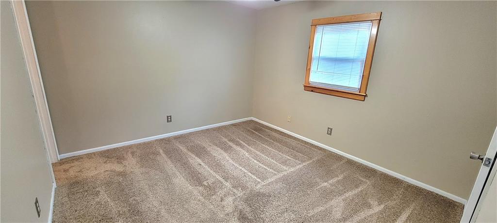 5 Prairie Drive Iola, KS 66749 - Photo 21 of 42