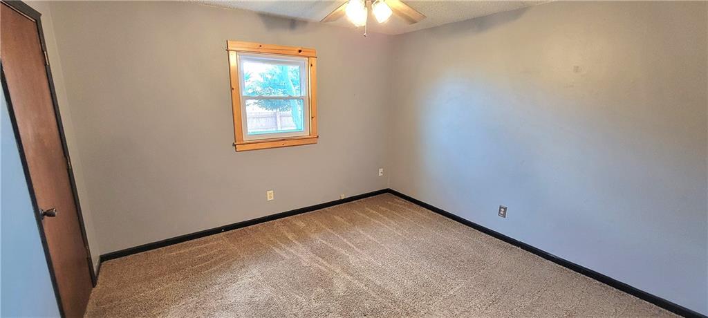 5 Prairie Drive Iola, KS 66749 - Photo 26 of 42