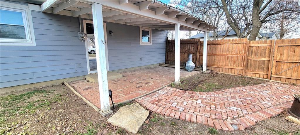 5 Prairie Drive Iola, KS 66749 - Photo 34 of 42