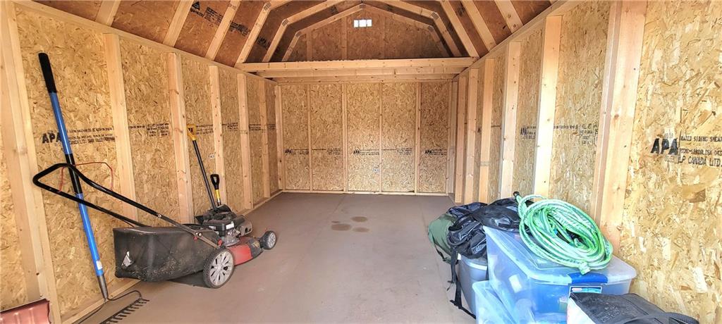 5 Prairie Drive Iola, KS 66749 - Photo 40 of 42