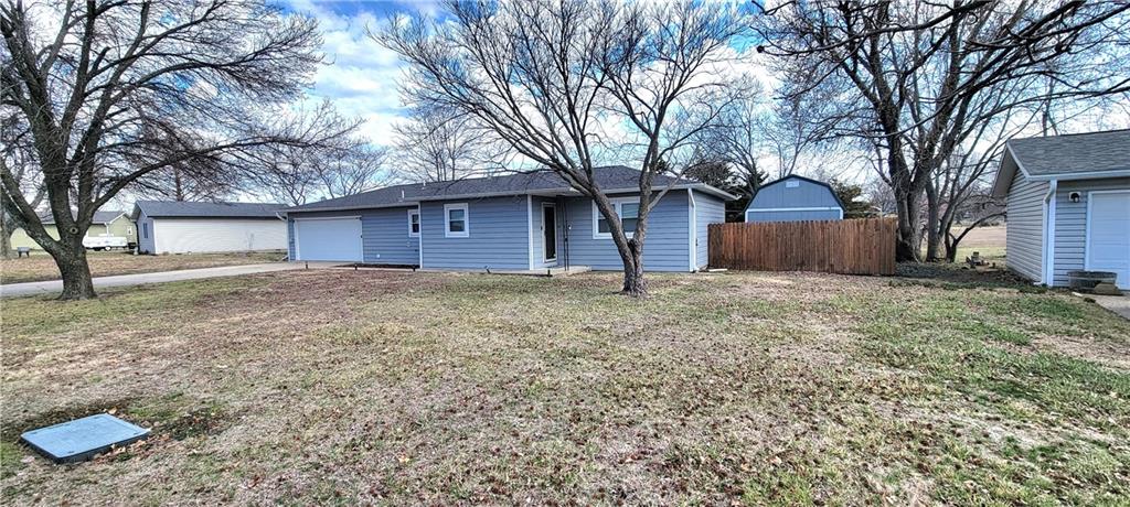5 Prairie Drive Iola, KS 66749 - Photo 41 of 42