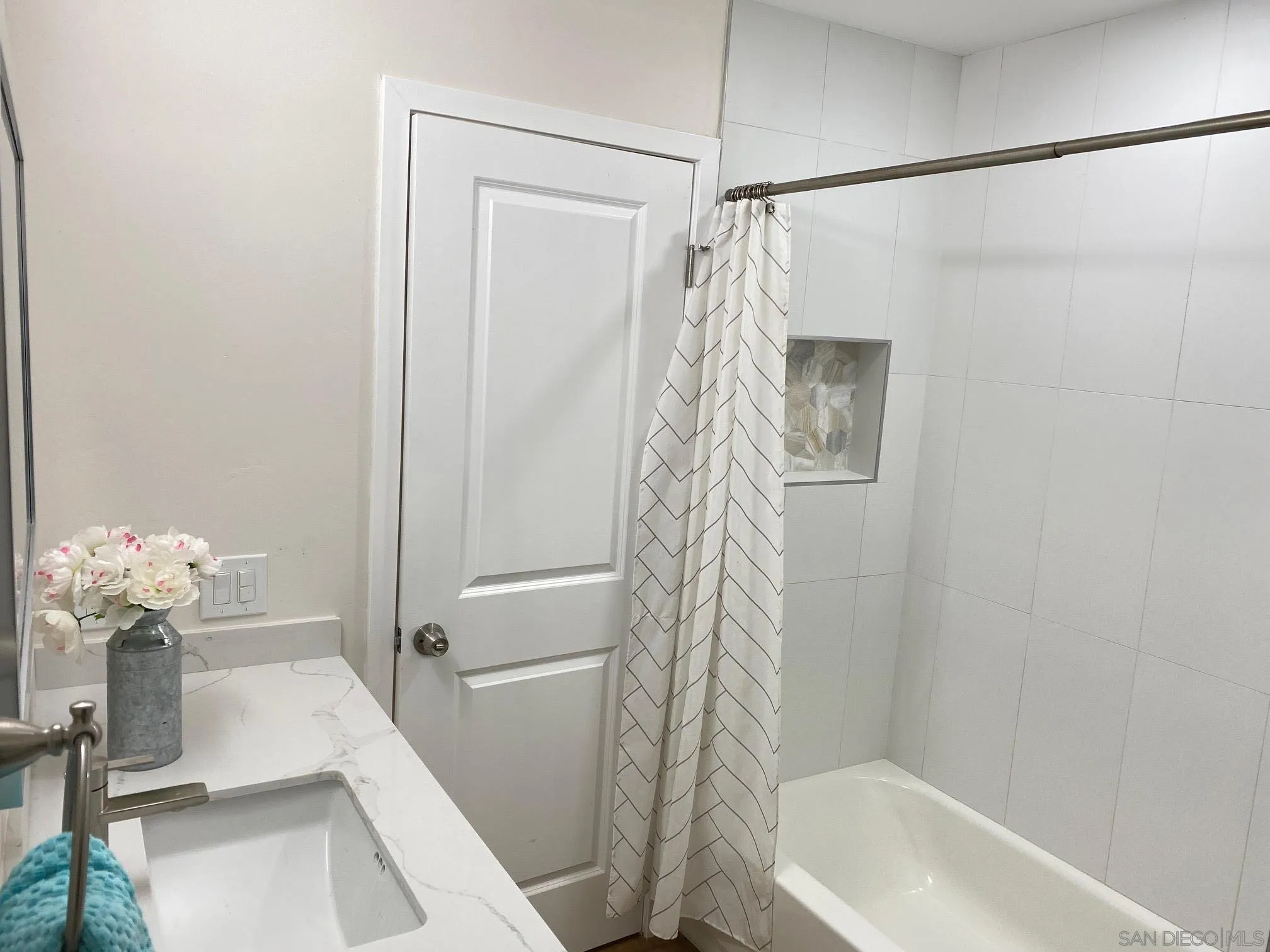 13221 Westmark Way, Unit 26 Poway, CA 92064 - Photo 17 of 42 a bathroom with a shower a toilet and a shower