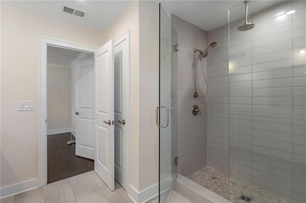 2059 Falls Park Way Decatur, GA 30033 - Photo 13 of 28