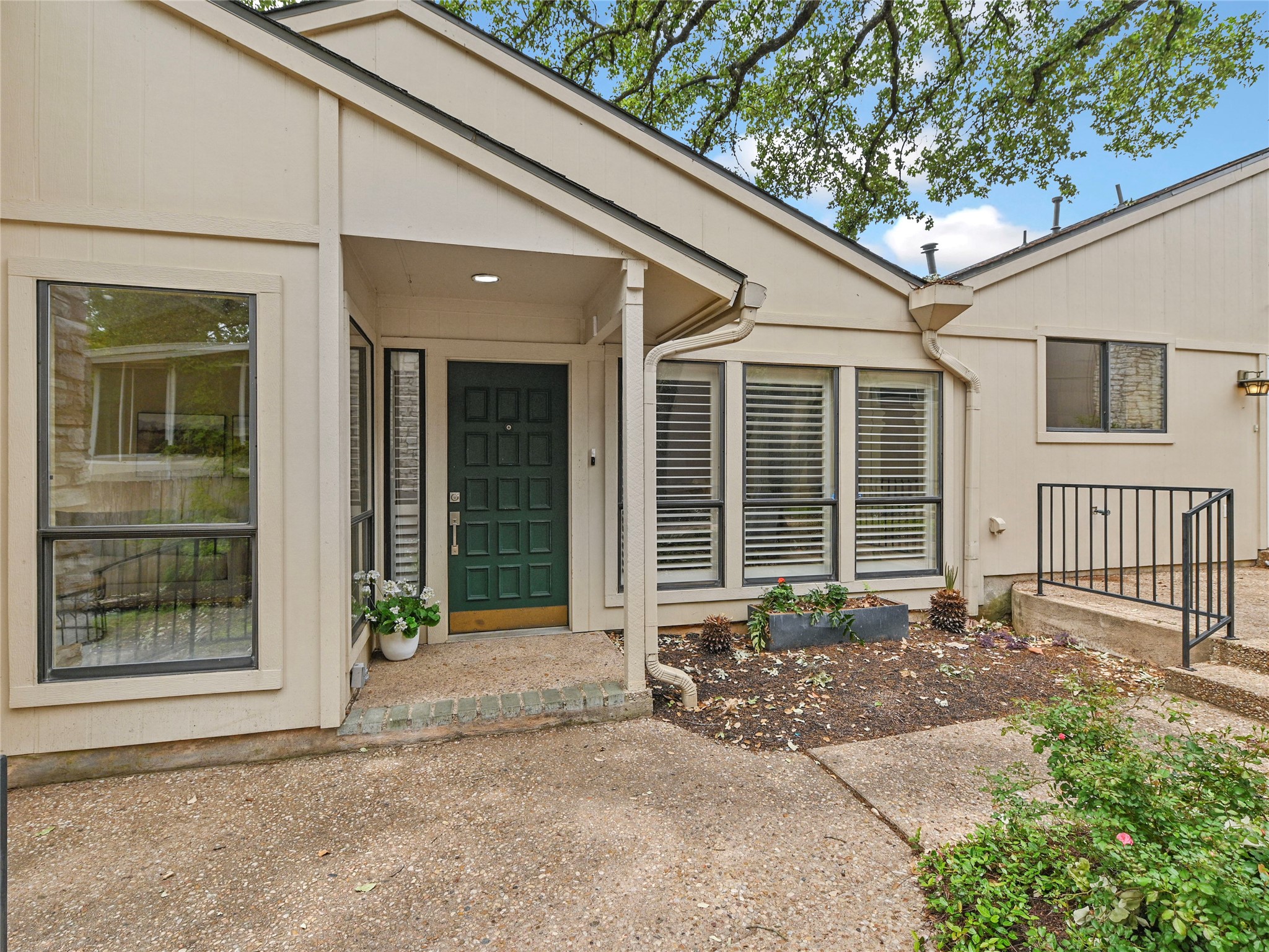 8125 Raintree Place Austin, TX 78759 - Photo 1 of 1 Gallery Image 1