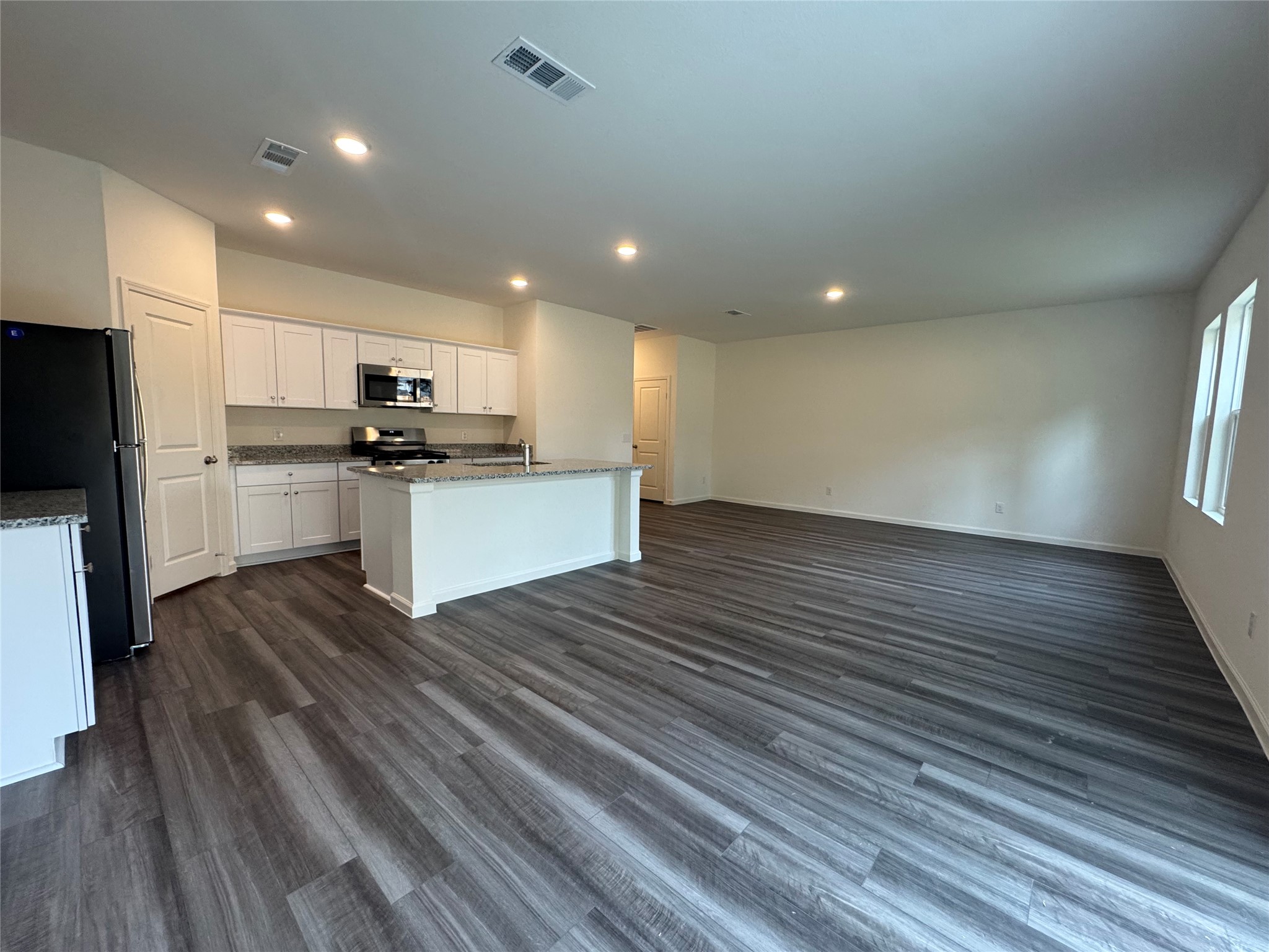 18897 Lucas Michael Way New Caney, TX 77357 - Photo 3 of 15