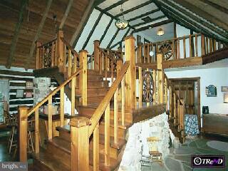 96 Host Road Womelsdorf, PA 19567 - Photo 5 of 6 Gallery Image 5