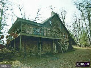 96 Host Road Womelsdorf, PA 19567 - Photo 6 of 6 Gallery Image 6