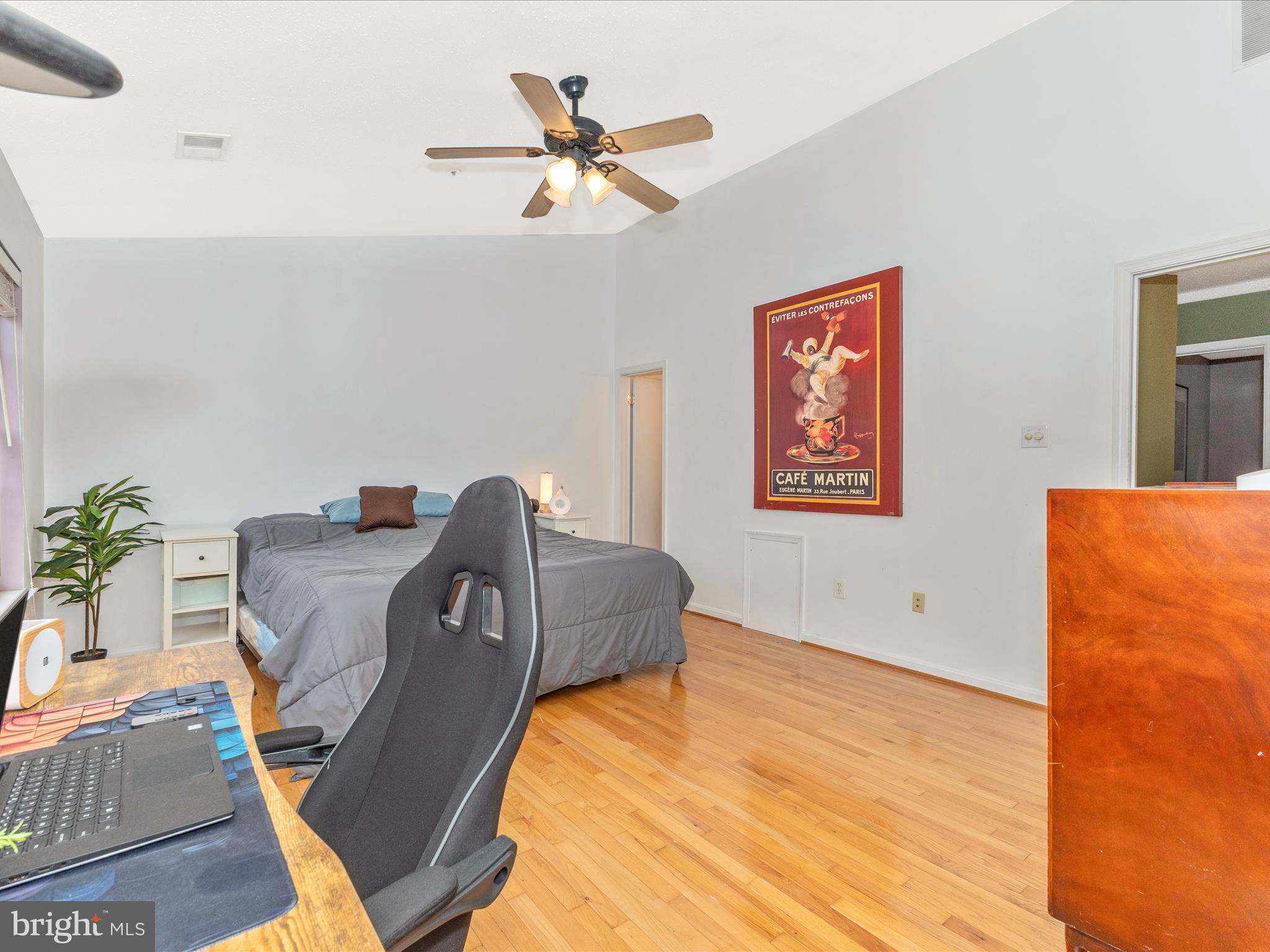 2544 Ambling Circle, Unit 31 Crofton, MD 21114 - Photo 30 of 52 Primary Bedroom