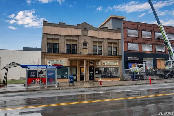 $1,000 | 946 Main Street, Unit 1, Buffalo, NY 14202