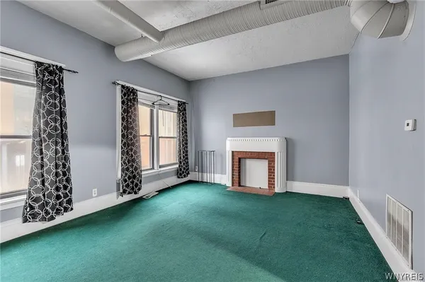 $1,000 | 946 Main Street, Unit 1, Buffalo, NY 14202