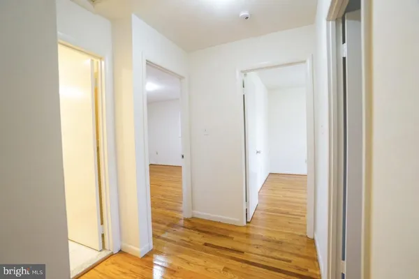 $684,999 | 13911 Castaway Drive, Rockville, MD 20853