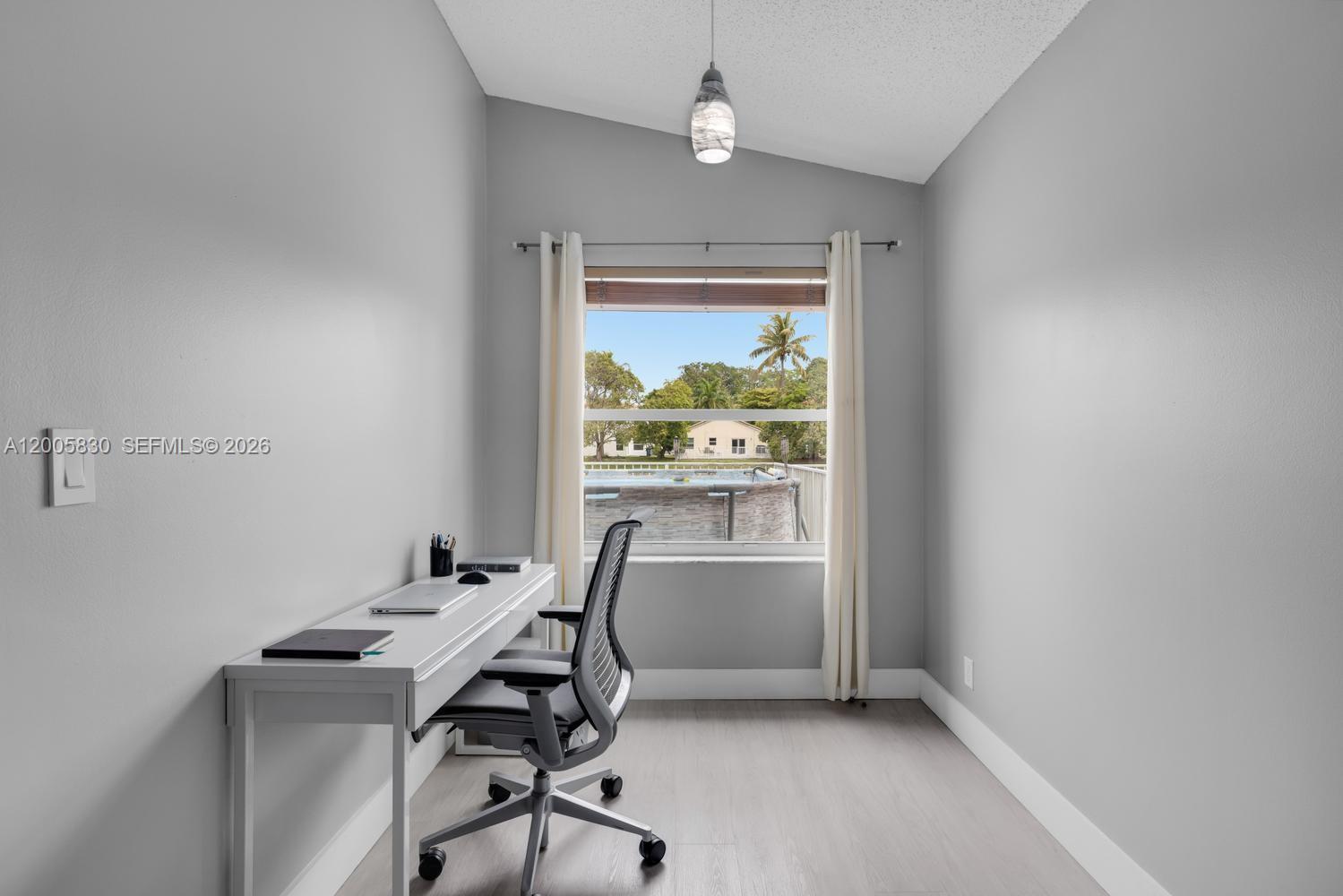 5861 South Sable Circle Margate, FL 33063 - Photo 16 of 56