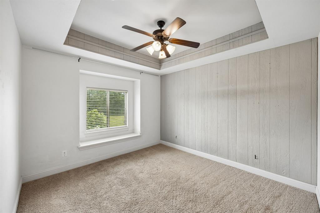 62 Trail Ridge Drive Melissa, TX 75454 - Photo 22 of 39 Guest bedroom #3 located upstairs has an ensuite bathroom with large walk-in closet and built-ins