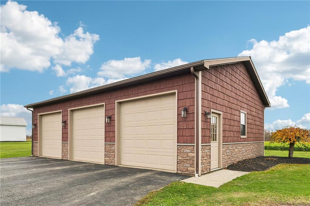 718 McDowell Road Volant, PA 16156 - Photo 26 of 33 Gallery Image 26