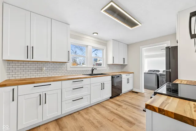 $224,900 | 704 West 7th Street, Seymour, IN 47274