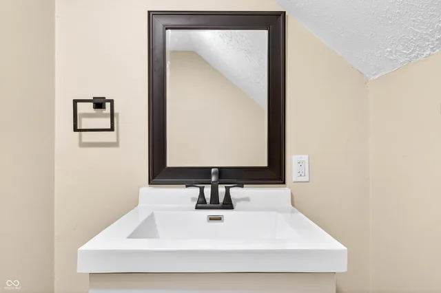 $224,900 | 704 West 7th Street, Seymour, IN 47274