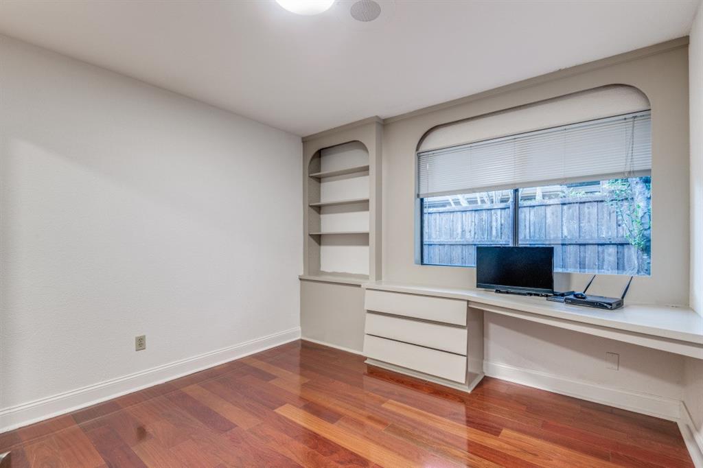 5209 Old Shepard Place Plano, TX 75093 - Photo 8 of 12