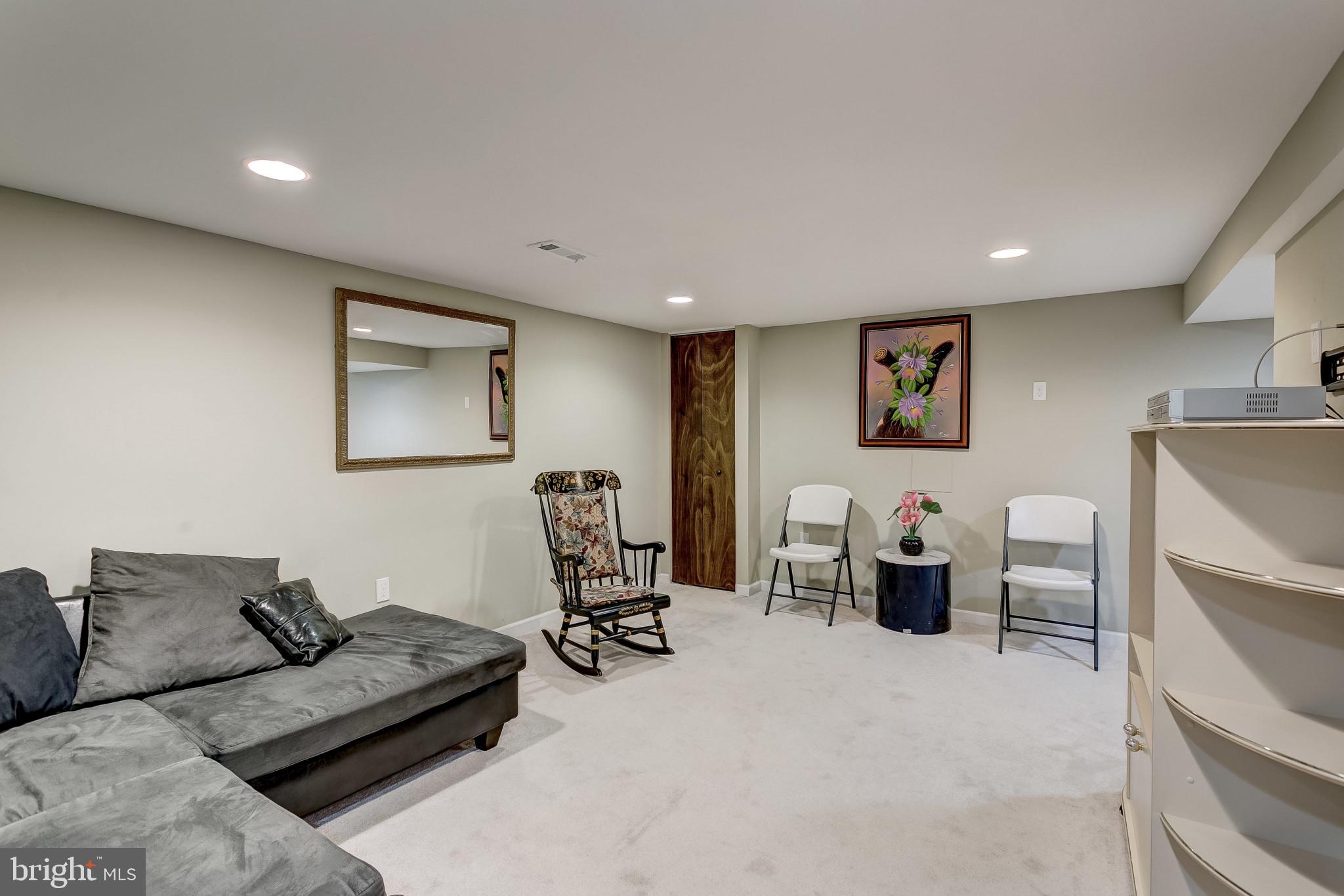 5600 Anthony Avenue Baltimore, MD 21206 - Photo 29 of 39