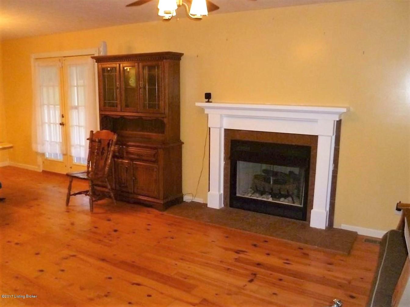 13476 Rineyville Road Vine Grove, KY 40175 - Photo 12 of 36 Wood Flooring