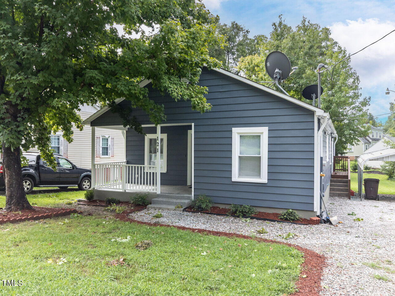 121 Clayton Street Roxboro, NC 27573 - Photo 2 of 29 002-1280x960-exterior