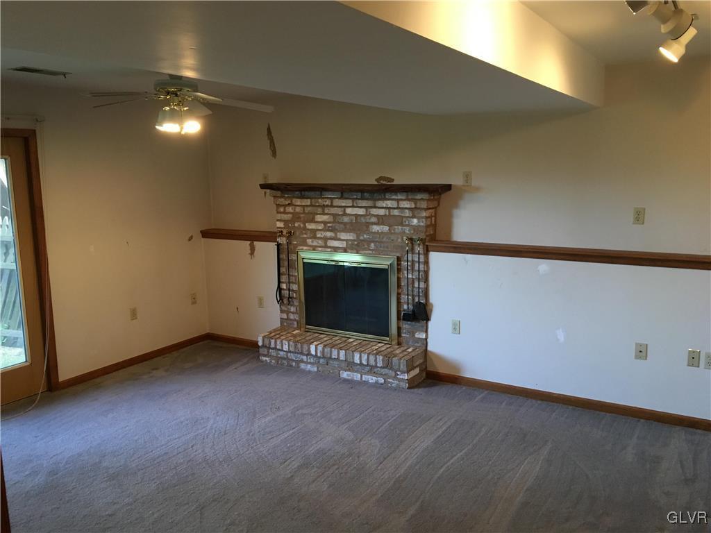 3839 Maple Tree Lane Slatington, PA 18080 - Photo 12 of 22 Gallery Image 12