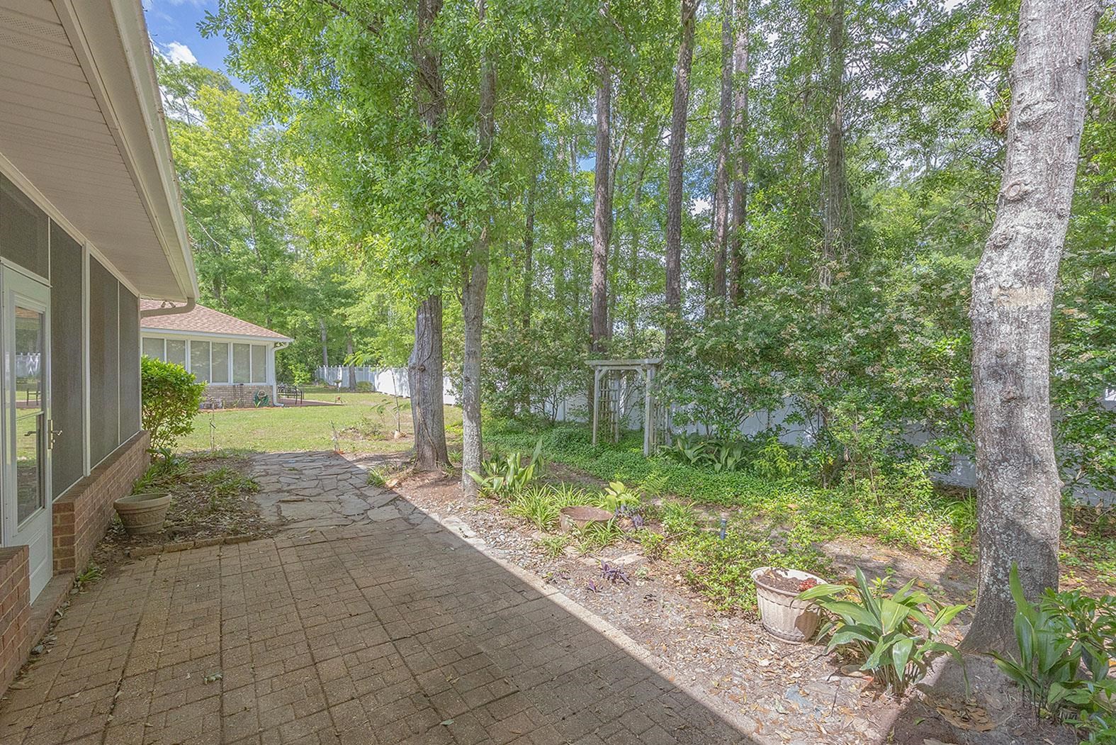 133 Mark Twain Loop Foley, AL 36535 - Photo 46 of 61 Yard