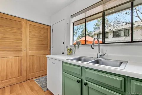 $385,000 | 8106 West 90th Avenue, Westminster, CO 80021