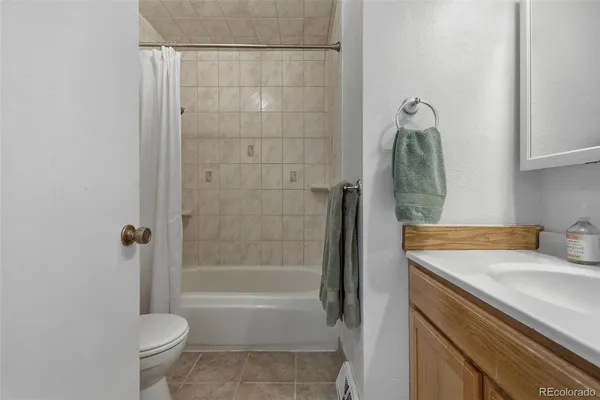 $385,000 | 8106 West 90th Avenue, Westminster, CO 80021