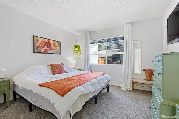 $385,000 | 8106 West 90th Avenue, Westminster, CO 80021