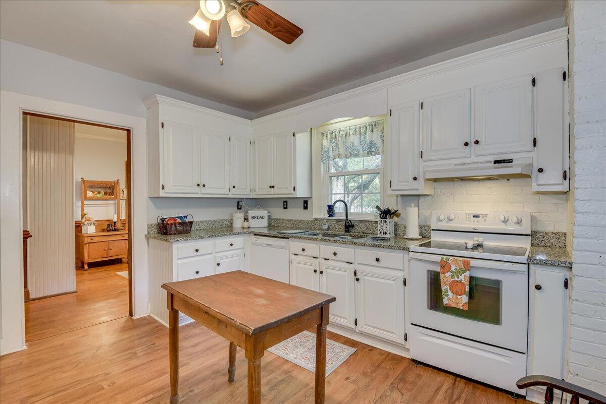 252 Laurens Street Northwest Aiken, SC 29801 - Photo 11 of 34