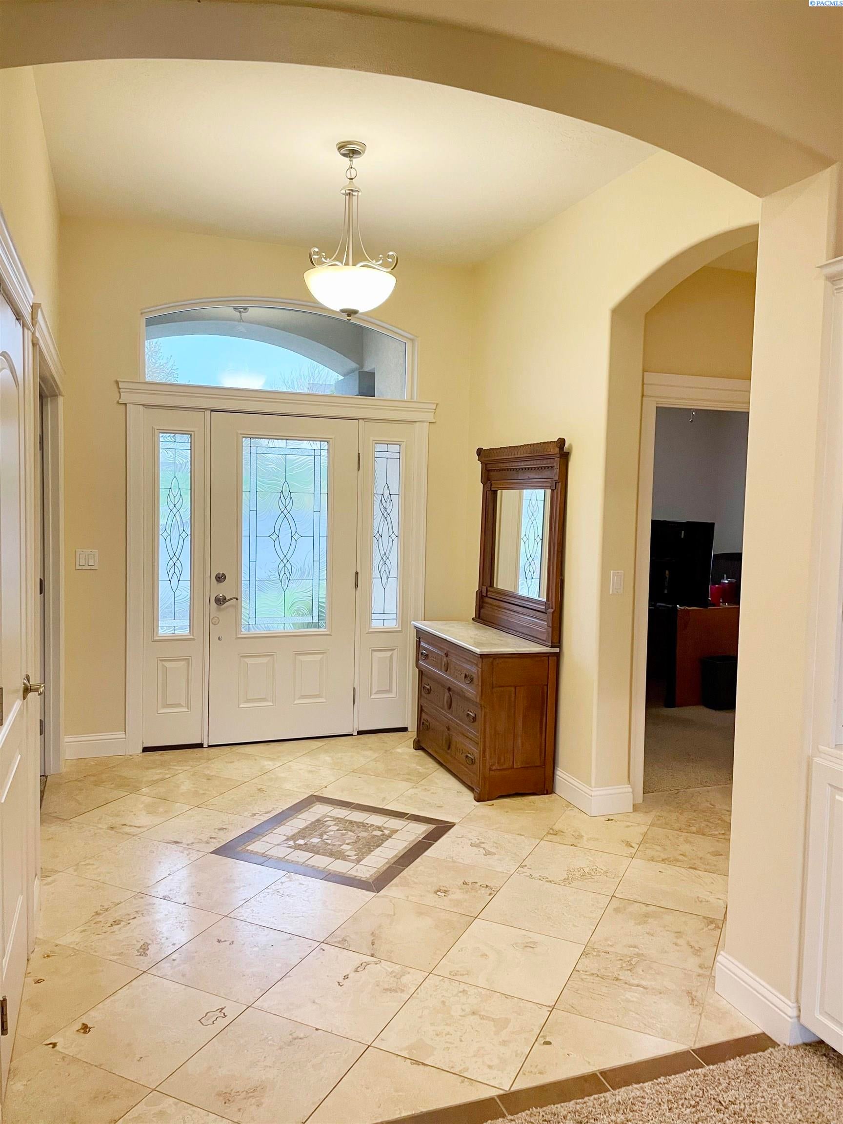 97603 East Ridgeview Drive Kennewick, WA 99338 - Photo 3 of 30 Gallery Image 3