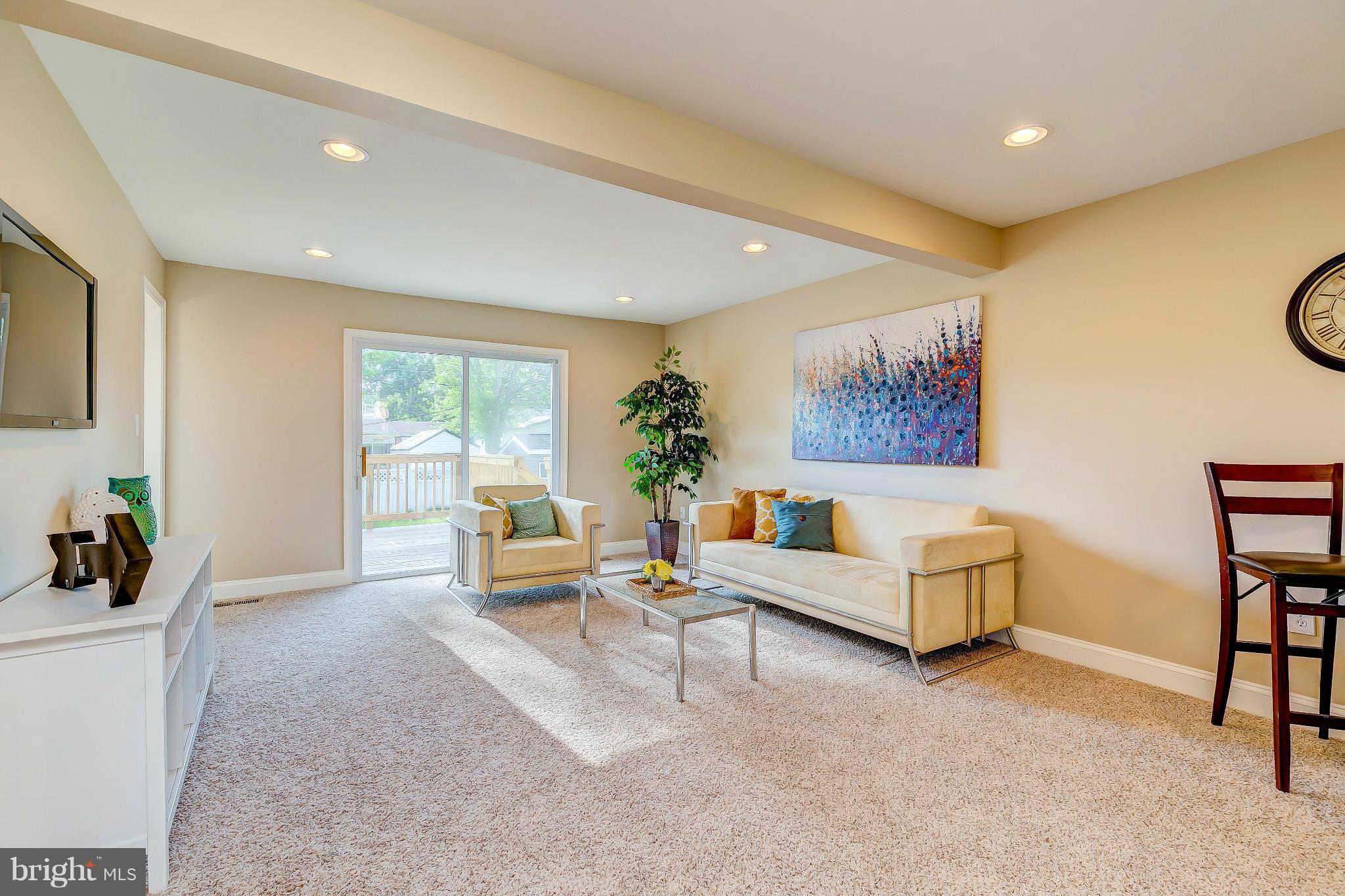 3920 Zurich Road Randallstown, MD 21133 - Photo 13 of 30 Family Room