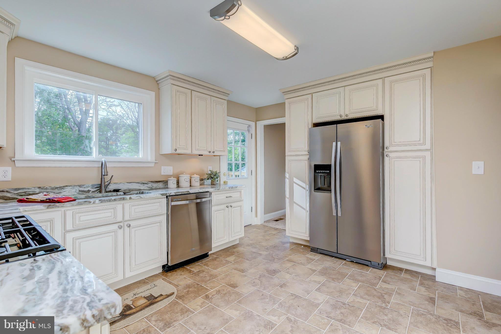 3920 Zurich Road Randallstown, MD 21133 - Photo 9 of 30 Kitchen