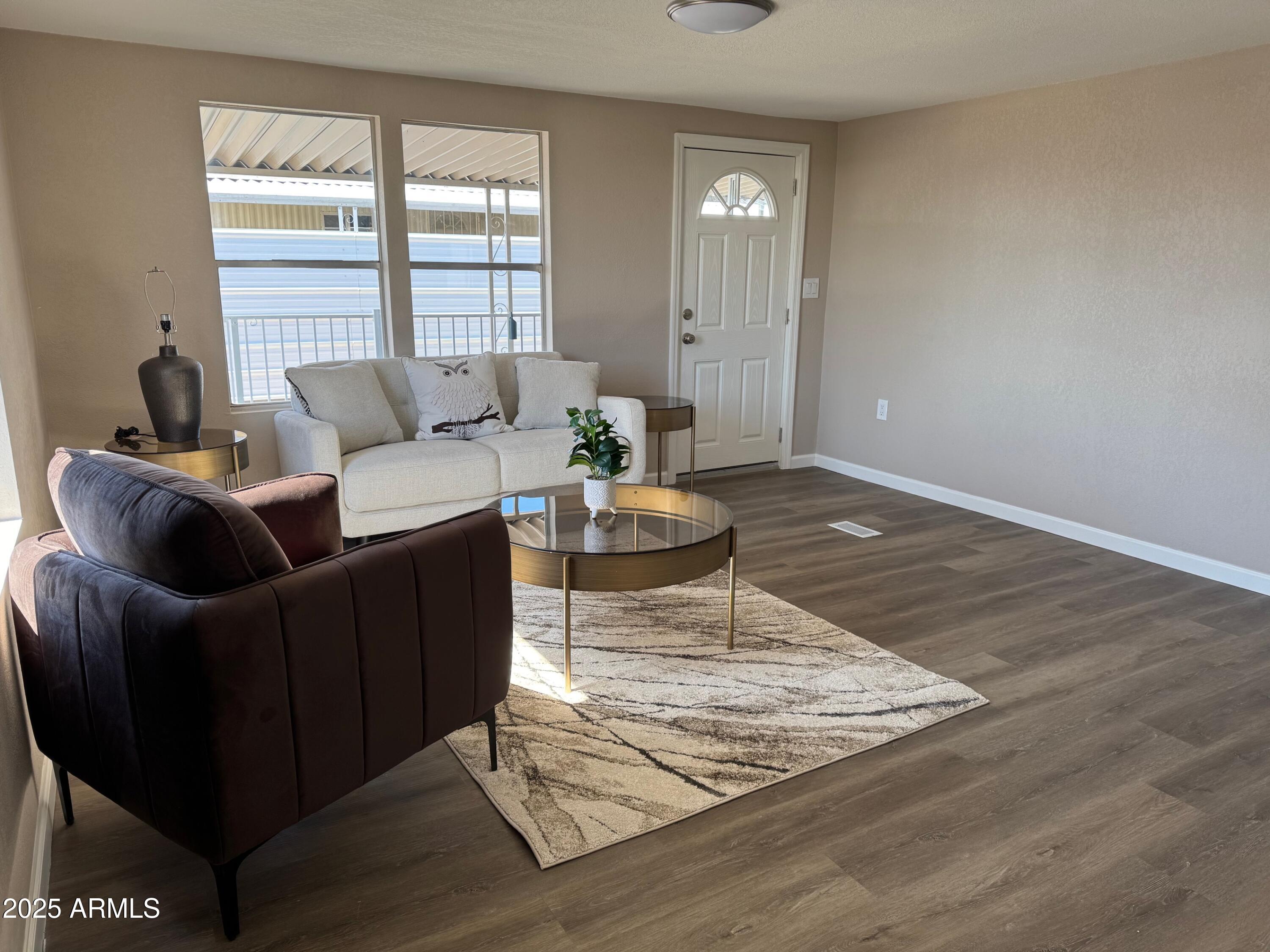 2701 East Utopia Road, Unit 8 Phoenix, AZ 85050 - Photo 3 of 26 IMG_2923