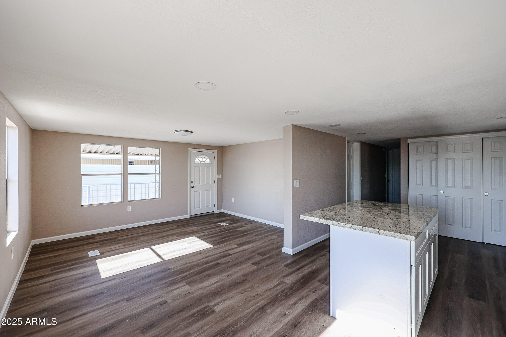 2701 East Utopia Road, Unit 8 Phoenix, AZ 85050 - Photo 10 of 26 B (8)