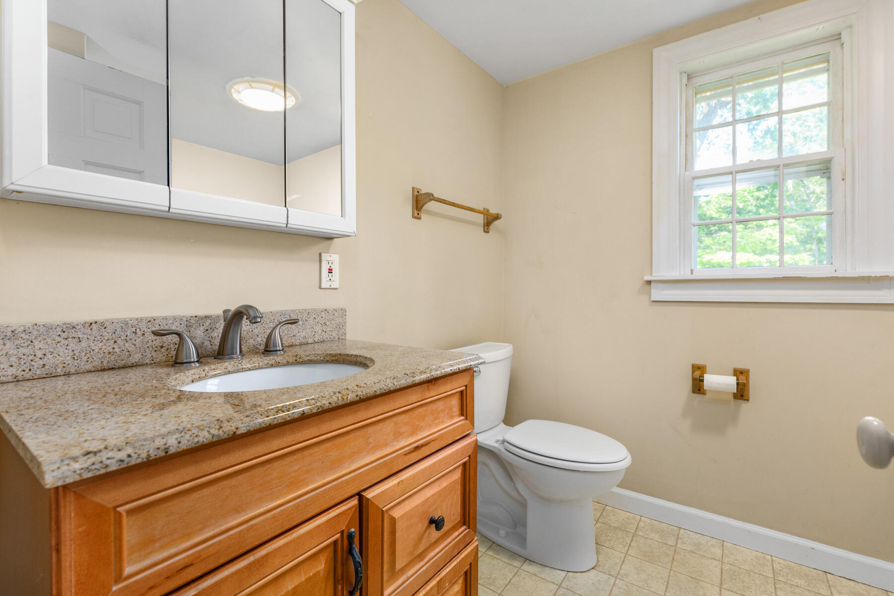 9 Pine Mountain Road Cape Neddick, ME 03902 - Photo 24 of 43 Secoast-Re-Photos-35