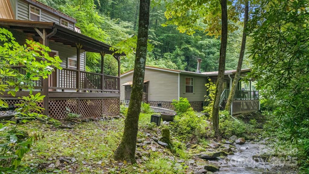 11 Choice Place Whittier, NC 28789 - Photo 11 of 48