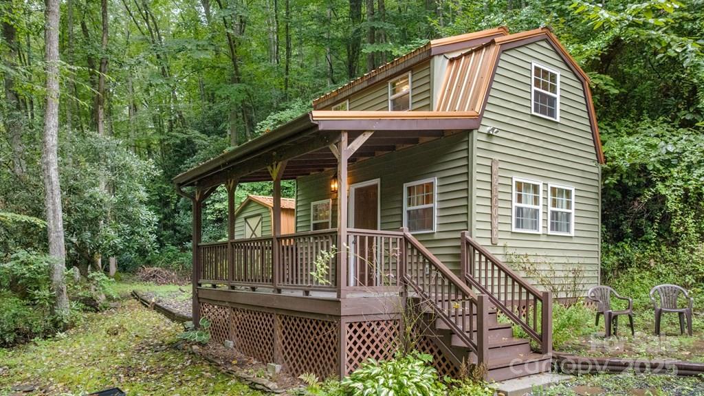 11 Choice Place Whittier, NC 28789 - Photo 15 of 48