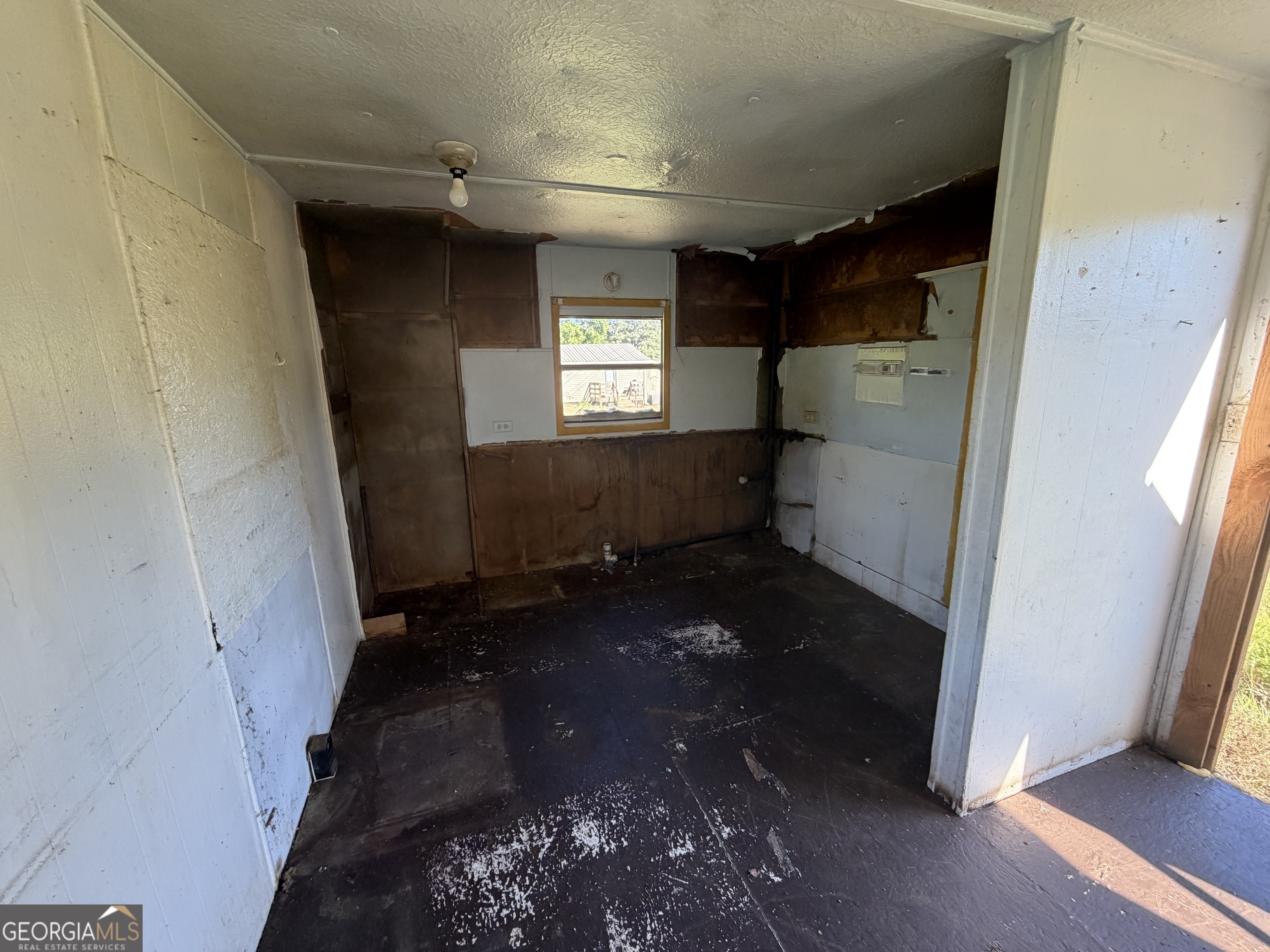 265 Aldora Street Barnesville, GA 30204 - Photo 5 of 9