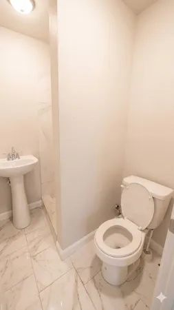 $675 | 425 Hawthorne Street, Unit 12, Houston, TX 77006